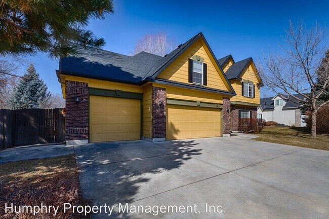 Foto del edificio - 5 br, 3 bath House - 1687 N Mansfield Way