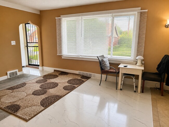 Foto del edificio - 14877 Lesure St