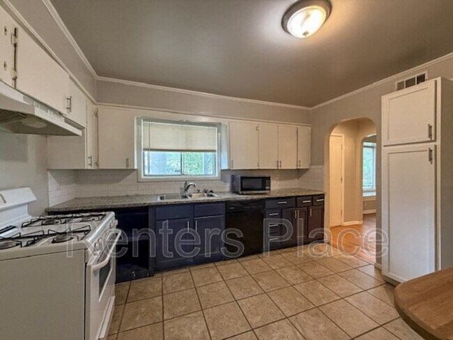 Foto del edificio - 6624 E 27th Pl