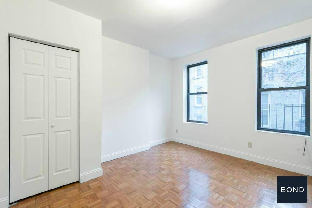 Primary Photo - 405 W 50th St