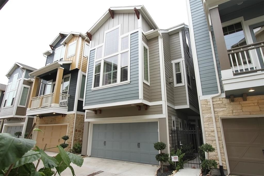 774 Nicholson St, Houston, TX 77007 House for Rent in Houston, TX