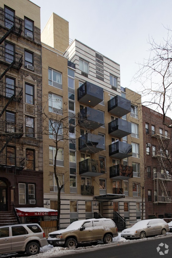 Primary Photo - 54 Saint Marks Pl