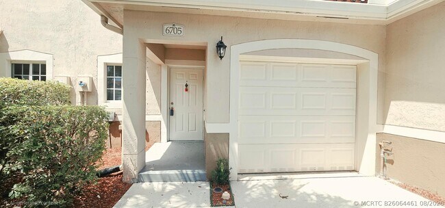 Foto del edificio - 6705 Old Farm Trail
