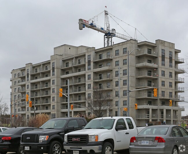 Photo du bâtiment - 996 Paisley Rd