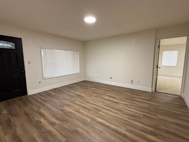 Building Photo - 347 Joseph Rd