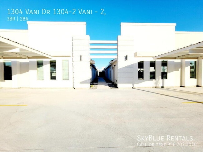 Building Photo - 1304 Vani Dr