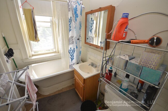 Foto del edificio - 1179 Boylston St