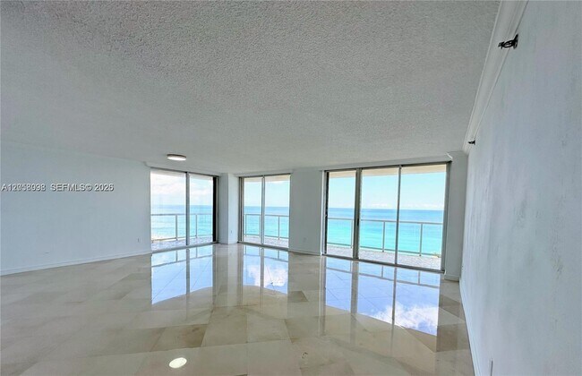 Building Photo - 8855 Collins Ave