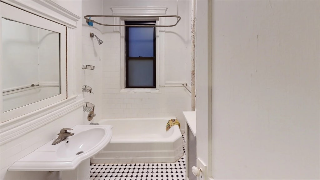 Foto del edificio - 52 Charlesgate E