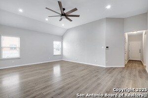 Foto del edificio - 9010 Moccasin Lake