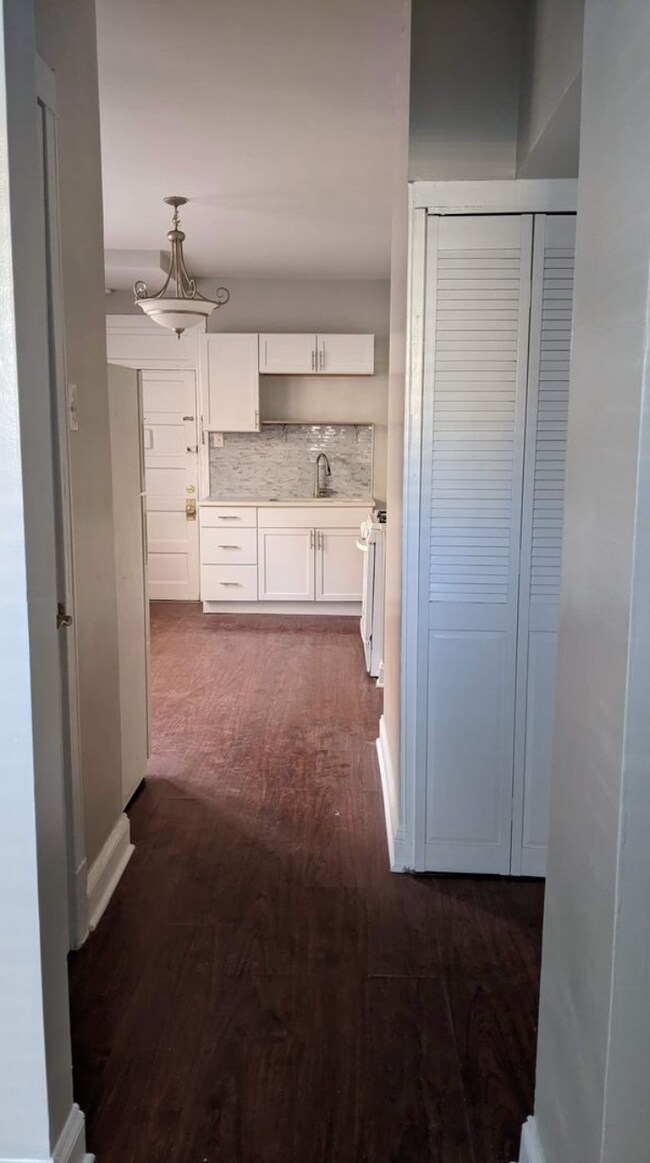 Foto del edificio - 2526 N Lotus Ave