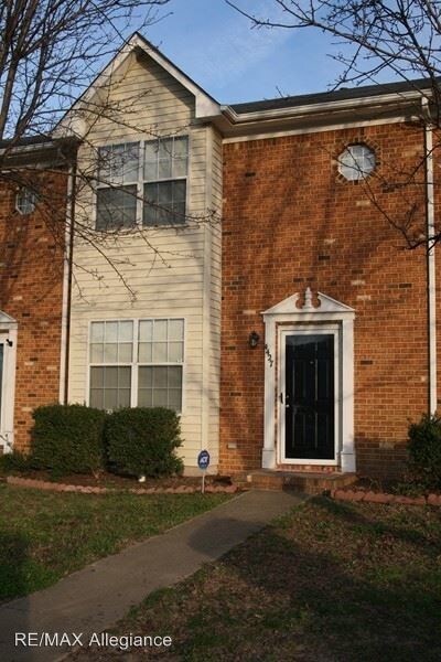 Primary Photo - 3 br, 2.5 bath House - 4427 RIVERMILL COURT