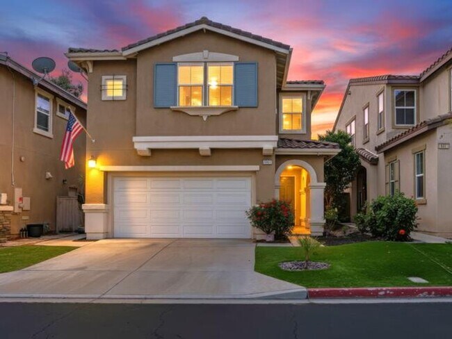 Building Photo - Stylish 3BR Home in Santee | Solar | Garage | Resort-Style Amenities