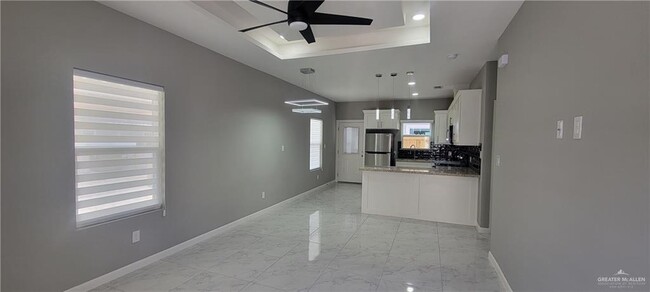 Foto del edificio - 1012 N Blair Ave
