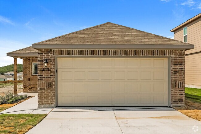 Building Photo - 211 TX-211