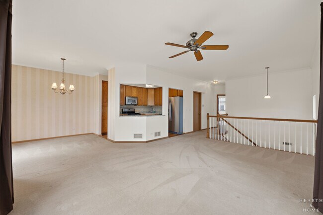 Foto del edificio - 1100 Ellsworth Dr