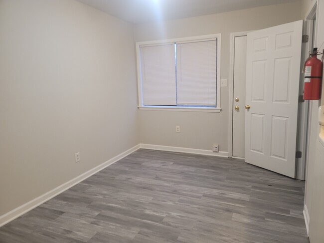 Building Photo - 3430 Wichita Pl