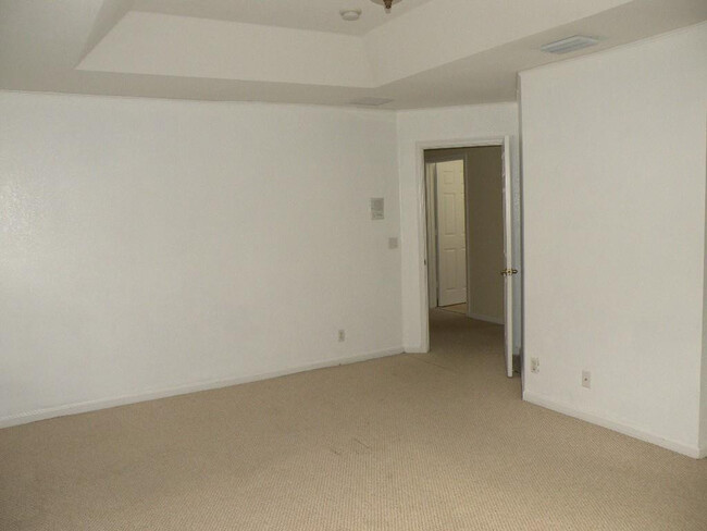 Building Photo - 3211 Turtle Cove