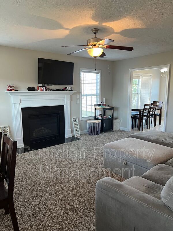 Foto del edificio - 259 Brightwood Dr