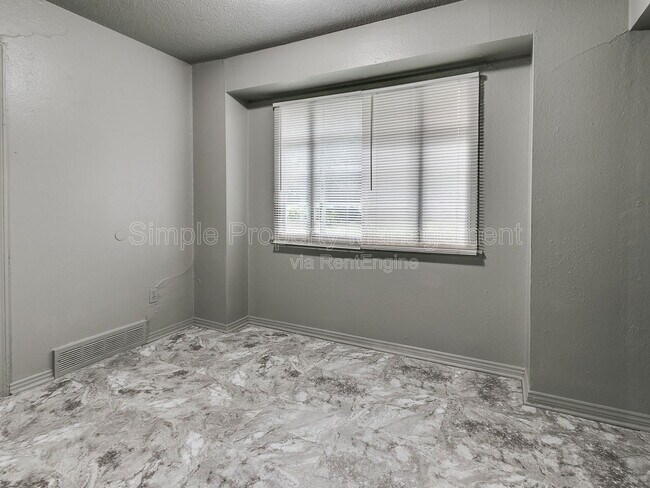 Building Photo - 249 NW 82nd St