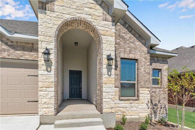 Foto del edificio - 225 Scenic Hills Cir