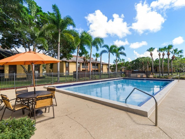 Advenir at Banyan Lake Apartments - Boynton Beach, FL | Apartments.com