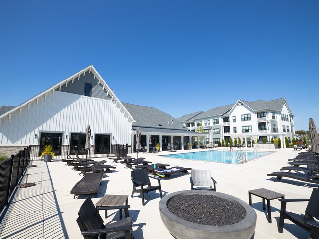 Building Photo - 14700 Wallin Dr