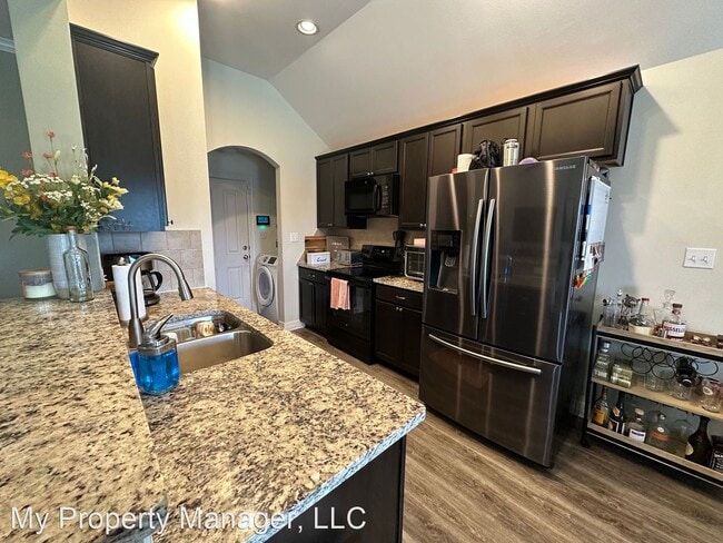 Building Photo - 3 br, 2 bath House - 351 Avondale Lane