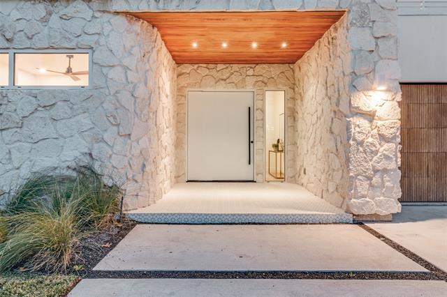 Foto del edificio - 3821 Beechwood Ln