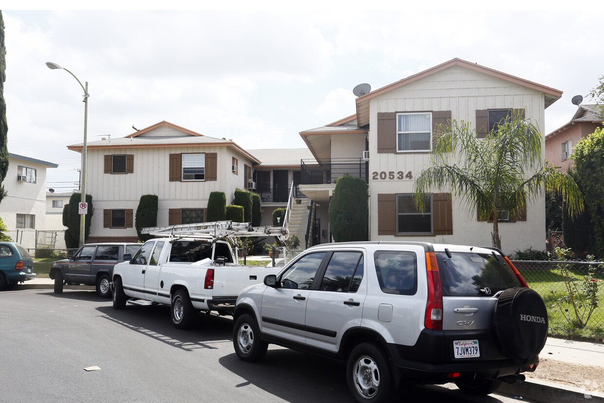 Foto del edificio - 20534 Hartland St