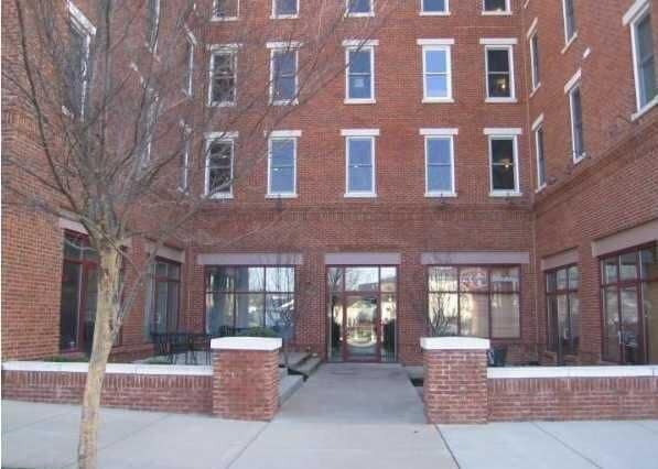 Primary Photo - Norton Commons Rental