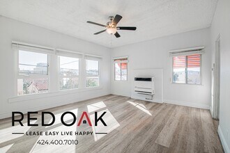 Building Photo - 350 E Cypress Ave