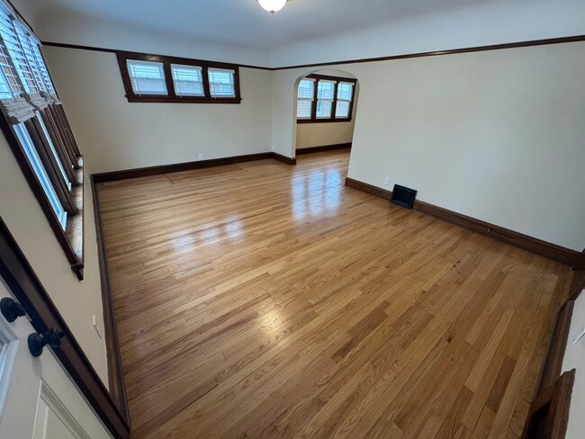 Foto del edificio - 2641 N 61st St