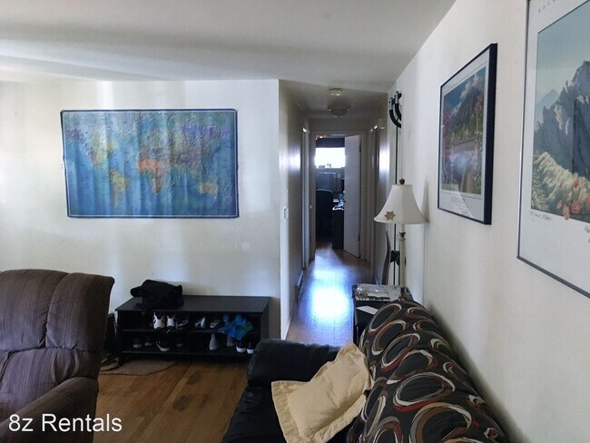 Foto del edificio - 5 br, 2.5 bath House - 530 S 44th St.