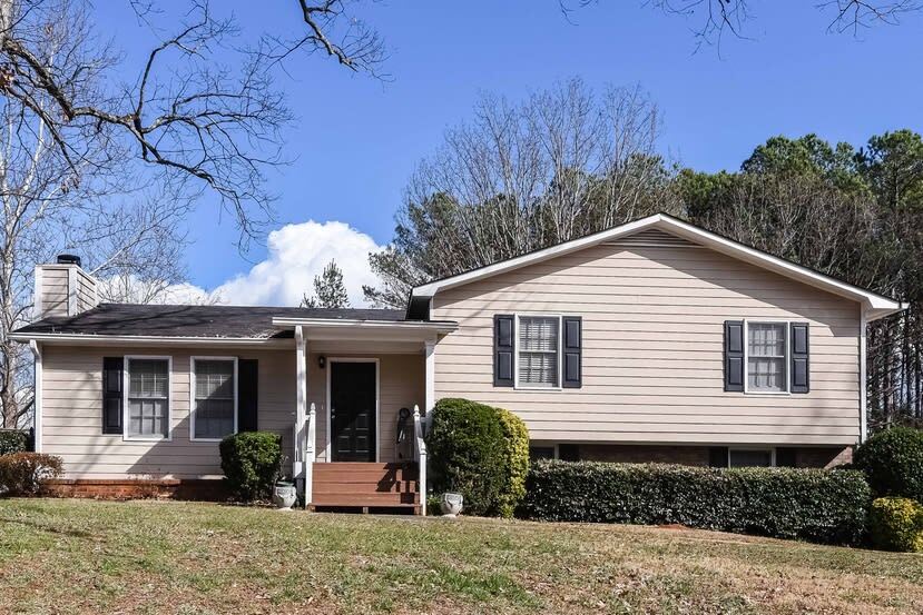 2860 Broxton Mill Ct House Rental in Snellville, GA