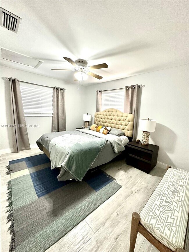 Foto del edificio - 397 NW 48th Ct