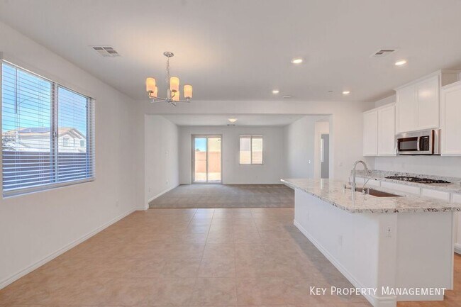 Foto del edificio - 882 Sycamore Falls St