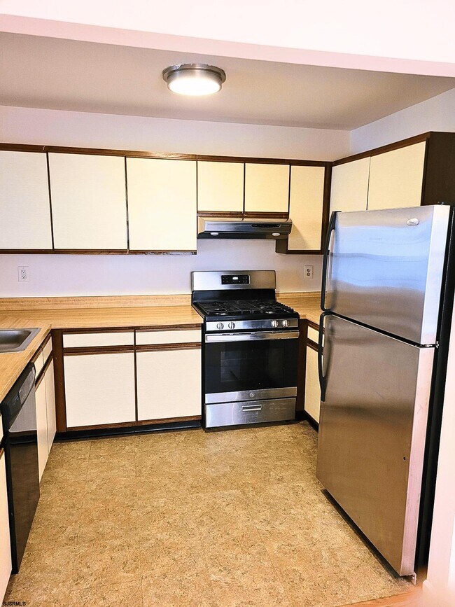 Foto del edificio - 4951 Rosebay Pl