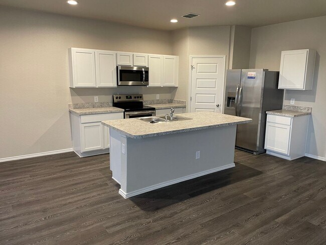 Foto del edificio - Limited-Time Offer — $99 First Month on a 3 Bedroom-2.5 Bath Home in St. Hedwig