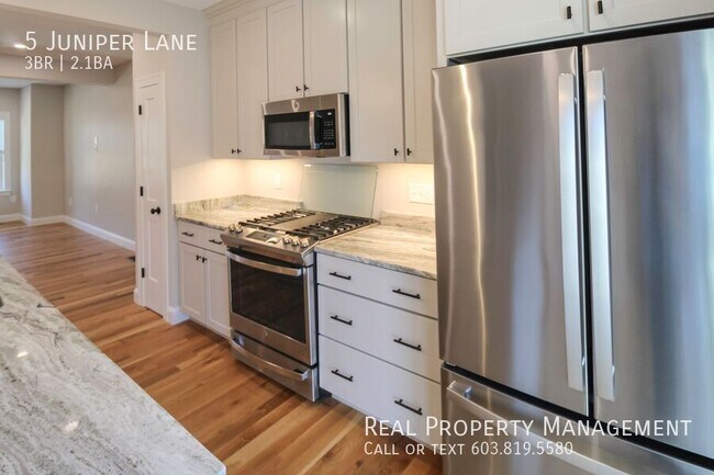 Foto del edificio - 5 Juniper Ln