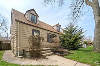 Building Photo - 3633 178th St