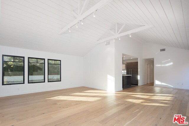 Building Photo - 6316 Busch Dr