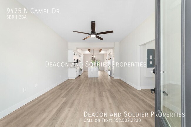 Building Photo - 9475 N Camel Dr