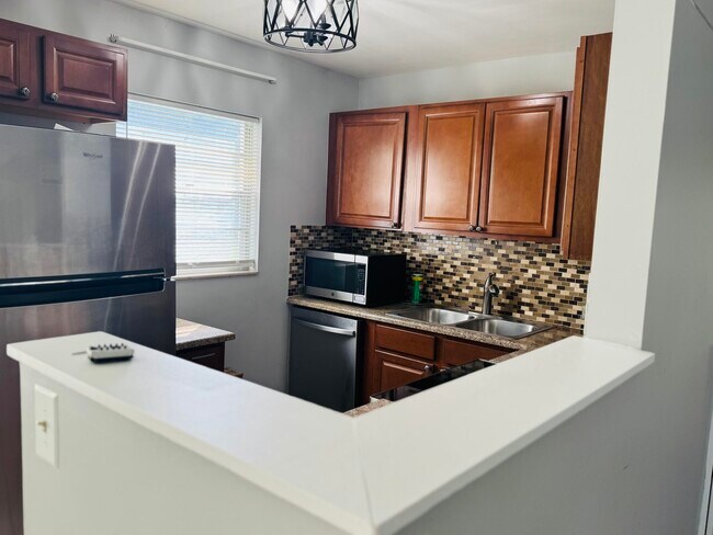 Foto del edificio - 151 Brighton Dr