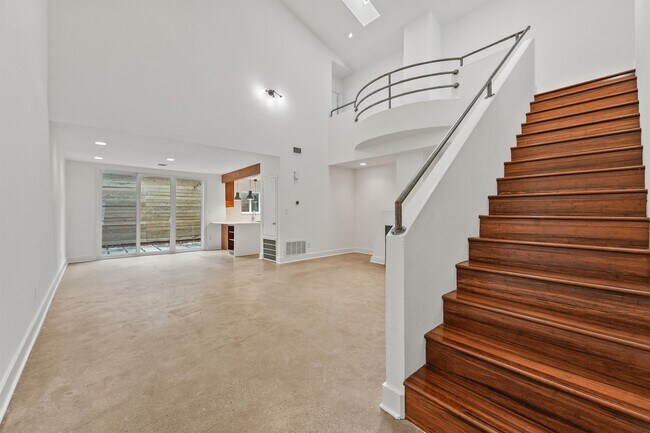 Foto del edificio - 2321 Commonwealth St