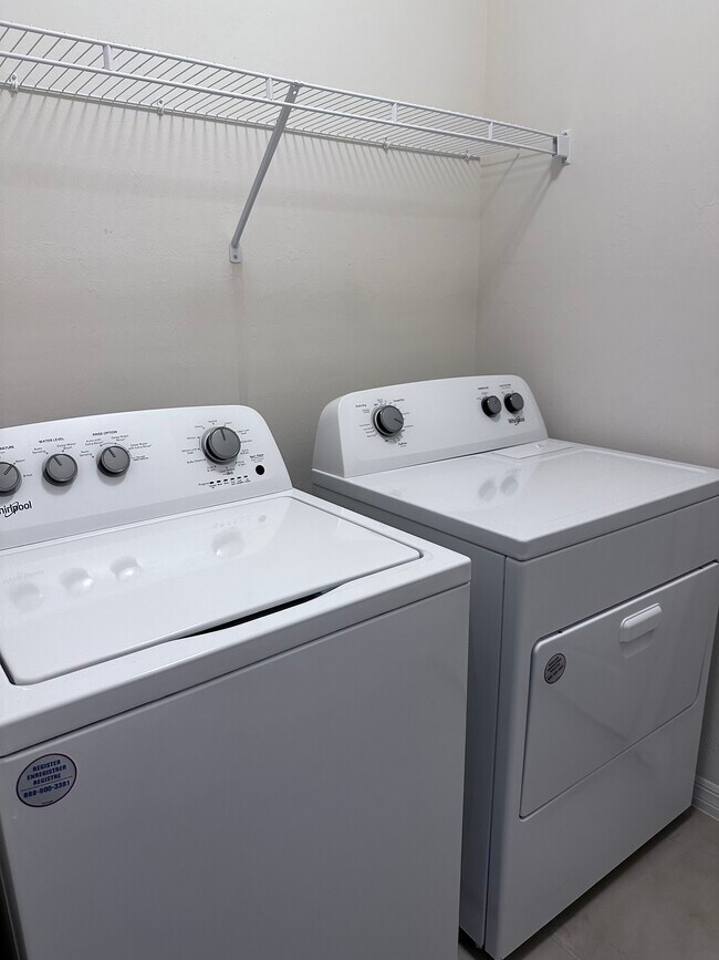 Foto del edificio - 636 SW 19th Ave