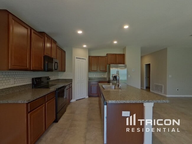 Foto del edificio - 17224 White Mangrove Dr