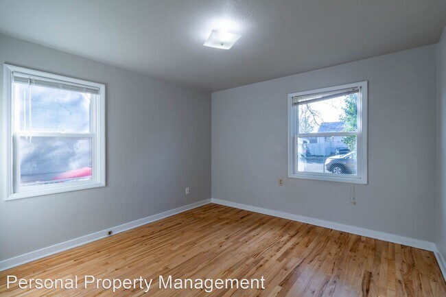 Building Photo - 2 br, 1 bath House - 2101 Kauffman Ave