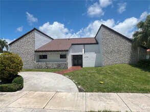 Building Photo - 8735 SW 54th Terrace
