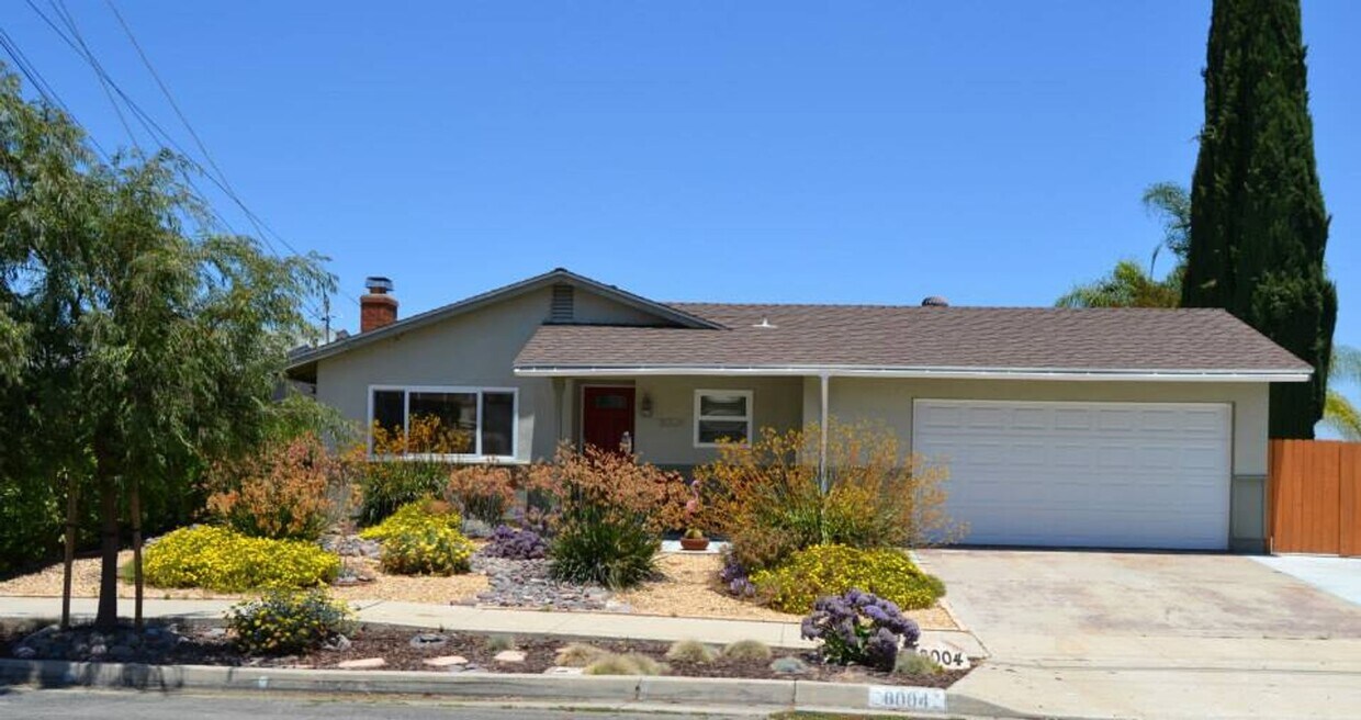 Primary Photo - Santee HOUSE 2 BR 2BA+Bonus Room, 2 Car Ga...